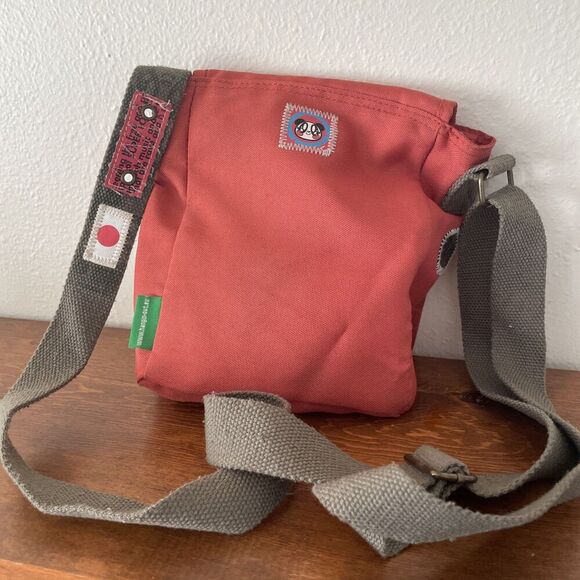 LOVERS HOUSE Ken & Merry Panda Crossbody Bag Red Canvas Purse Retro Y2K 90s READ - Picture 13 of 16